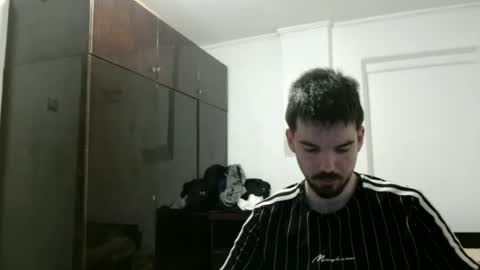 Snapshot of tomylind chatting on June 2026 09:14:02 PM Onlyfans - Tomylind keep you in touch there online show from June 2026 09:14:02 PM
