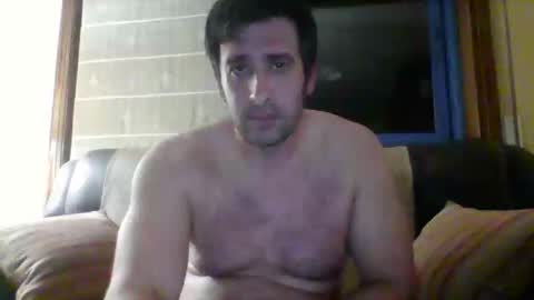 Snapshot of toni640128 chatting on May 2026 01:44:01 AM toni640128 online show from May 2026 01:44:01 AM