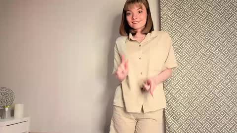 Melissa online show from June 2026 07:41:02 PM