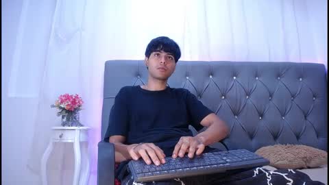 Snapshot of tonnyhawk707 chatting on October 2025 11:11:01 AM Tonny online show from October 2025 11:11:01 AM