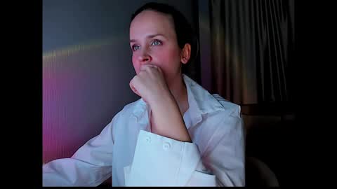 Tony and Alice online show from April 2026 07:32:01 PM