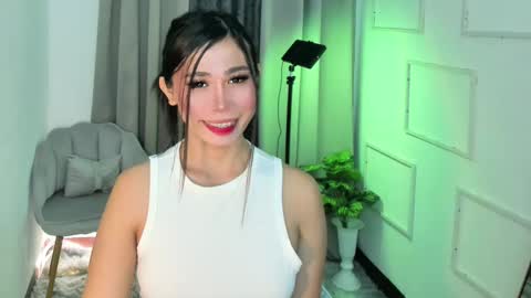 Snapshot of tony_drivesyoucrazy chatting on March 2025 10:59:01 PM tony_drivesyoucrazy online show from March 2025 10:59:01 PM