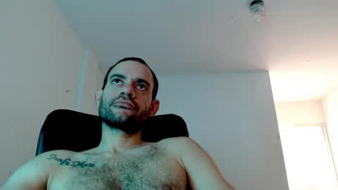 Snapshot of tony_okly chatting on March 2026 07:31:01 PM Tony Okly online show from March 2026 07:31:01 PM