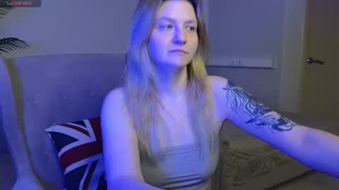 Snapshot of tonyameow chatting on June 2026 01:19:02 AM Tonya online show from June 2026 01:19:02 AM