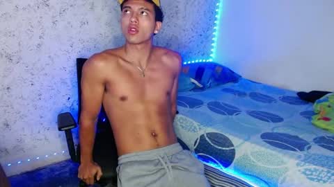 Snapshot of tonydesire_ chatting on June 2026 10:13:02 PM tonydesire_ online show from June 2026 10:13:02 PM