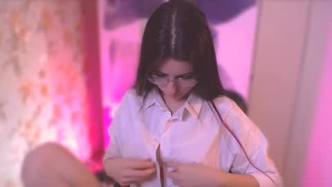 Snapshot of too_beautiful chatting on February 2025 04:53:02 PM Elizabeth online show from February 2025 04:53:02 PM