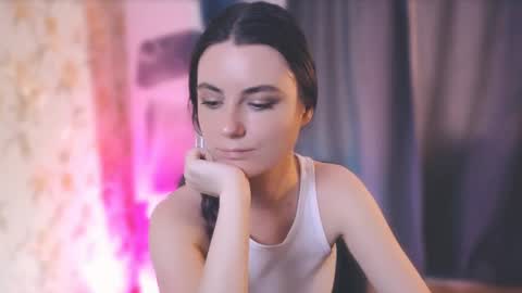 Snapshot of too_beautiful chatting on March 2025 10:48:01 AM Elizabeth online show from March 2025 10:48:01 AM