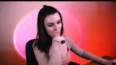 Snapshot of too_beautiful chatting on June 2026 05:13:02 PM Elizabeth online show from June 2026 05:13:02 PM