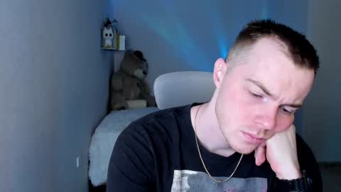 toohornyserj online show from January 2025 08:00:02 PM