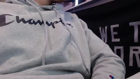 Snapshot of toolitdick chatting on November 2025 07:58:01 PM toolitdick online show from November 2025 07:58:01 PM