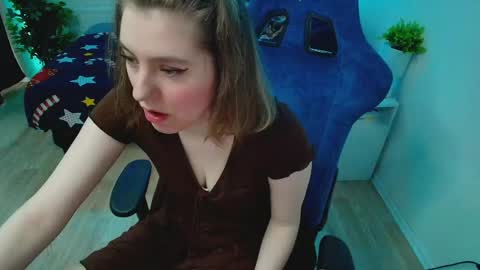 Snapshot of topcranberry chatting on April 2026 05:34:01 AM topcranberry online show from April 2026 05:34:01 AM