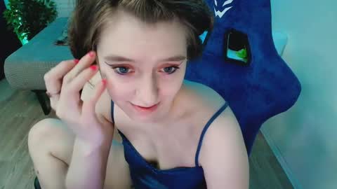 Snapshot of topcranberry chatting on June 2026 07:46:01 PM topcranberry online show from June 2026 07:46:01 PM