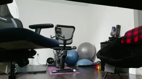 Top Floor Temptress online show from October 2025 05:46:01 PM