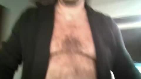 Snapshot of tophunk84 chatting on February 2026 10:33:01 PM tophunk84 online show from February 2026 10:33:01 PM