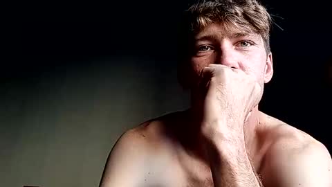 Snapshot of toptiptakestip chatting on October 2025 12:30:01 AM toptiptakestip online show from October 2025 12:30:01 AM