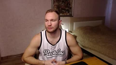 Glebaty online show from November 2025 12:29:02 PM