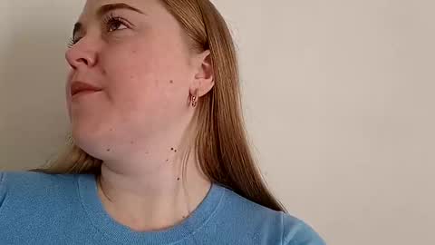 tori_blond online show from March 2025 06:46:01 AM