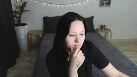 Snapshot of tori_sweet_tori chatting on June 2026 02:31:02 AM Tori online show from June 2026 02:31:02 AM