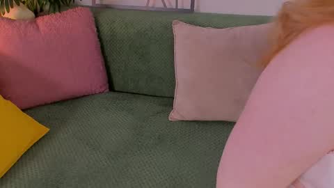 Tori online show from September 2025 05:31:01 AM