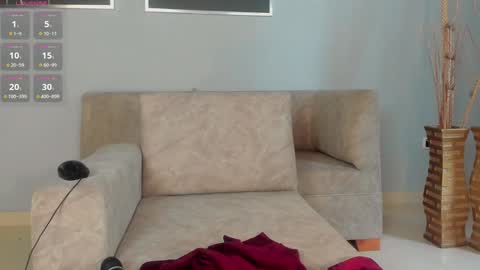 Tori Cross online show from January 2025 06:56:01 PM