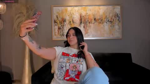 Tori Cross online show from September 2025 12:54:02 PM