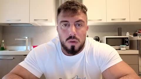 toro_arrapato online show from September 2025 10:26:02 AM