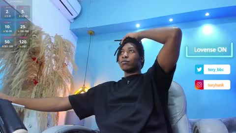 Torybigdick online show from December 2025 08:28:02 PM