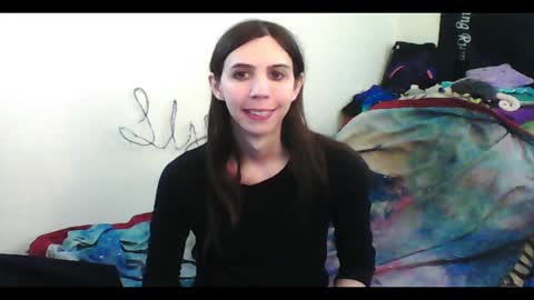 Luna online show from October 2025 01:22:01 AM