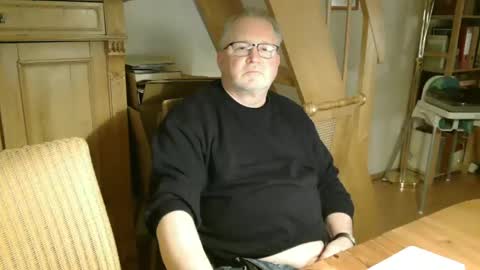 Snapshot of toto758 chatting on March 2025 07:12:02 PM toto758 online show from March 2025 07:12:02 PM