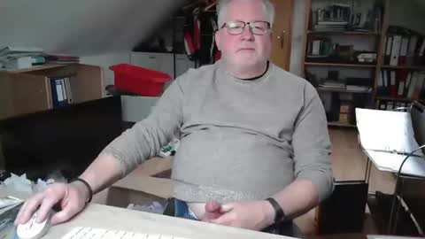 Snapshot of toto758 chatting on October 2025 02:06:01 PM toto758 online show from October 2025 02:06:01 PM