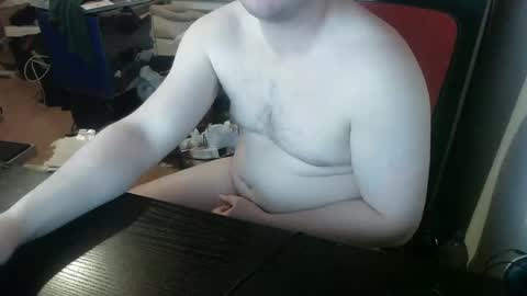 Snapshot of totox1989 chatting on February 2025 07:10:02 PM Totox online show from February 2025 07:10:02 PM