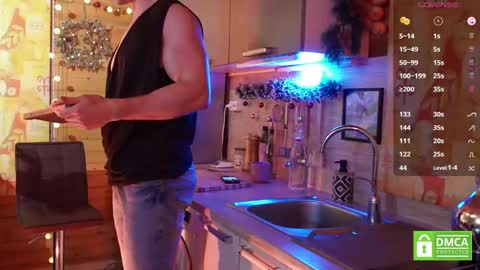 Paul online show from December 2024 06:19:02 AM