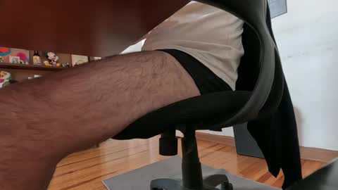 Snapshot of toymex chatting on February 2025 08:07:02 PM toymex online show from February 2025 08:07:02 PM