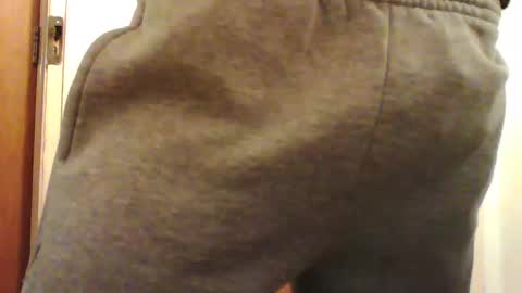 Snapshot of trackielad21 chatting on February 2025 08:29:02 AM trackielad online show from February 2025 08:29:02 AM