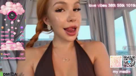Snapshot of tracy_tay1or chatting on February 2026 08:30:01 PM Tracy GMT2 Mon 3 AM - 4 PM Tue 3 AM - 4 PM Wed 3 AM - 4 PM Thur 3 AM - 4 PM Fri 3 AM - 4 PM online show from February 2026 08:30:01 PM