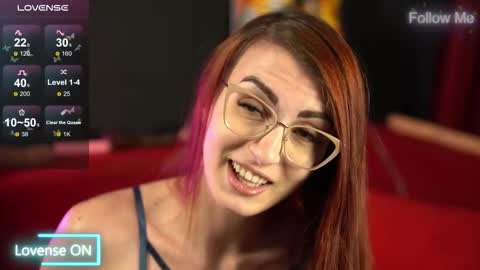 Tracy online show from November 2025 08:53:02 PM