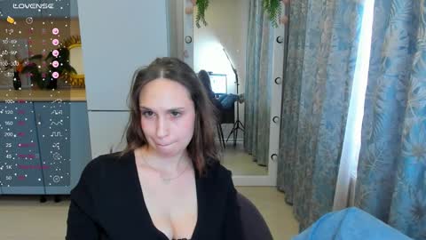 Kate online show from February 2025 08:24:01 AM