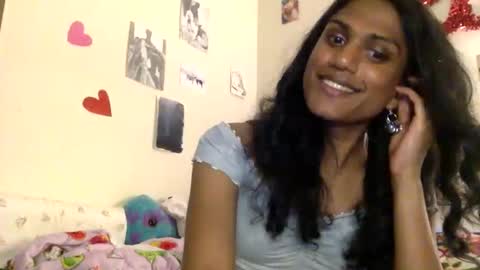 transamoure online show from May 2026 05:02:02 AM