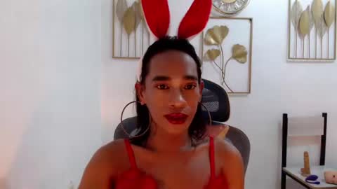 transeugene1990 online show from February 2026 03:10:01 PM