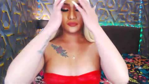 KYLIE BELLA  TS online show from January 2025 12:35:02 AM