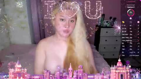 Snapshot of transsalawahan chatting on November 2025 08:59:01 AM BELLA online show from November 2025 08:59:01 AM