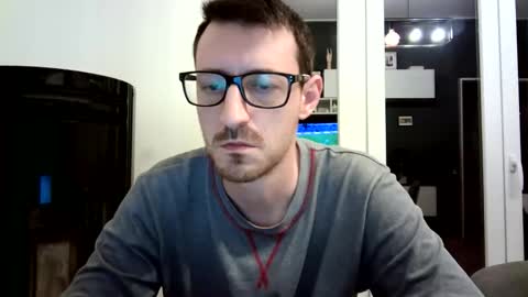 Trapanello92 online show from April 2026 07:12:01 PM