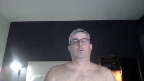Travelingman53 online show from March 2025 01:48:01 AM