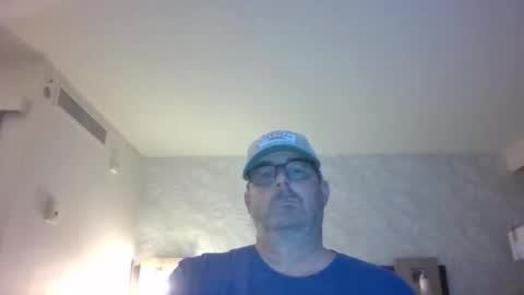 Travelingman53 online show from April 2026 12:11:02 AM