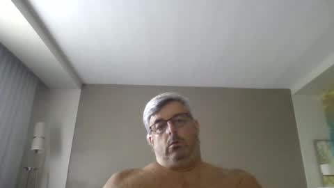 Travelingman53 online show from June 2026 06:51:02 PM