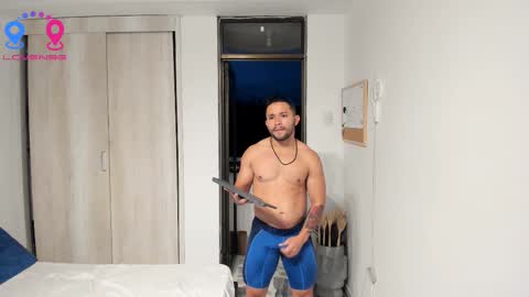 travis bakerr online show from November 2025 10:57:02 PM