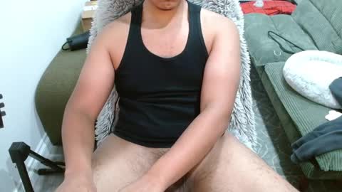 Snapshot of travistired chatting on January 2025 07:06:02 AM travistired online show from January 2025 07:06:02 AM