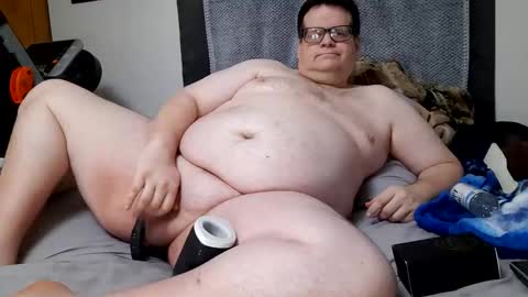 Snapshot of treatbobnice chatting on February 2026 05:09:02 PM Treat Bob Nice online show from February 2026 05:09:02 PM