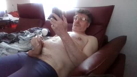 Snapshot of trebgeis1 chatting on April 2026 04:34:02 PM trebgeis1 online show from April 2026 04:34:02 PM