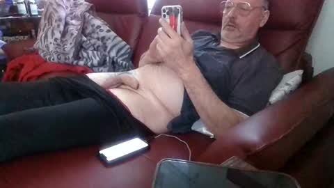 Snapshot of trebgeis1 chatting on May 2026 11:15:01 AM trebgeis1 online show from May 2026 11:15:01 AM